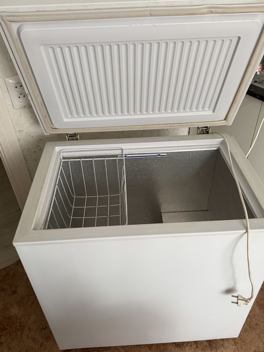 Морозильник 75смх52