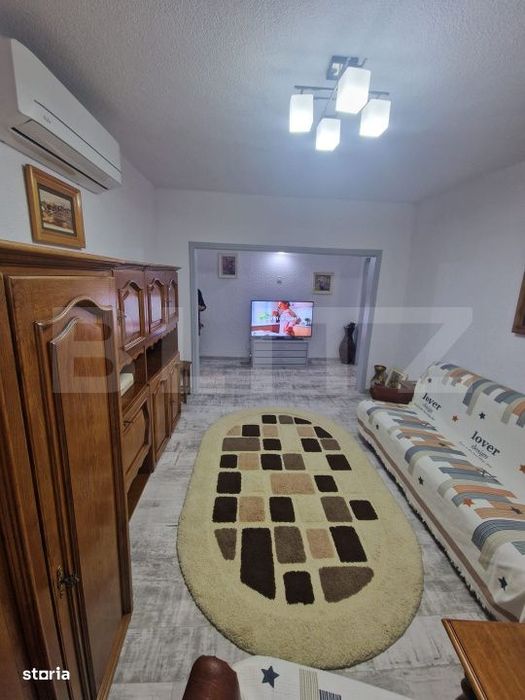 Apartament 3 camere, 75 mp, decomandat, zona LIDL Obcini