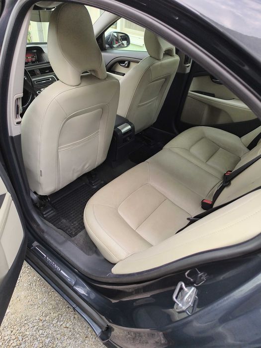 Volvo S80 Summum diesel 2.0 L D4 an 2015