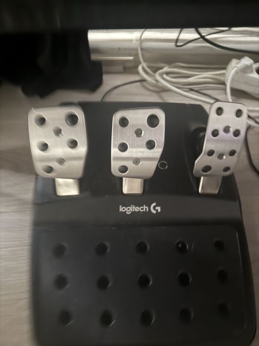 Volan loghitec g29 in stare buna