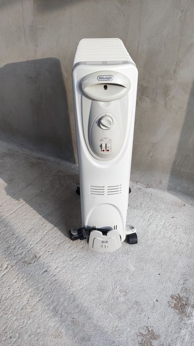 маслен радиатор Делонги