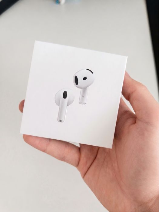 Vand Casti AirPods 4 ANC