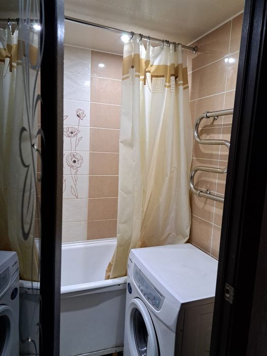 Продам 2×-комнатную квартиру