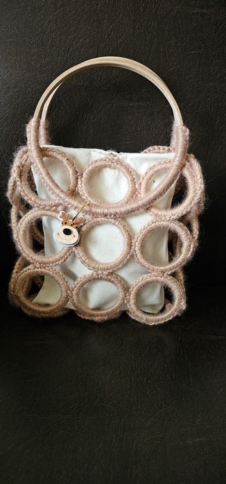 Плетени дамски чанти