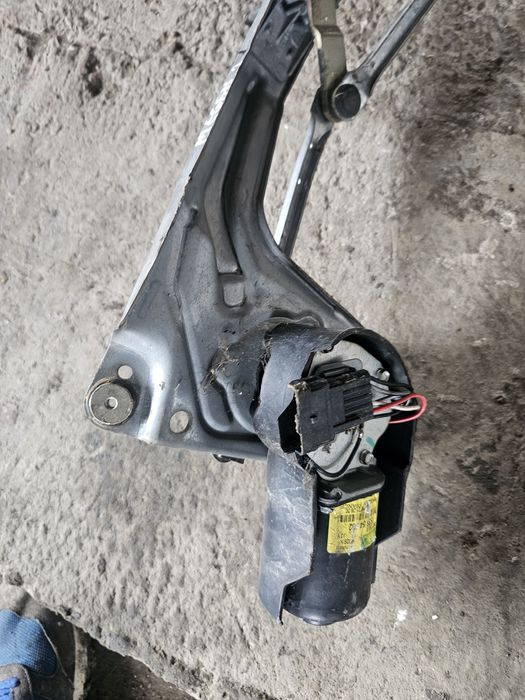 Ansamblu stergator parbriz volan pe stanga Renault Megane 1 2003