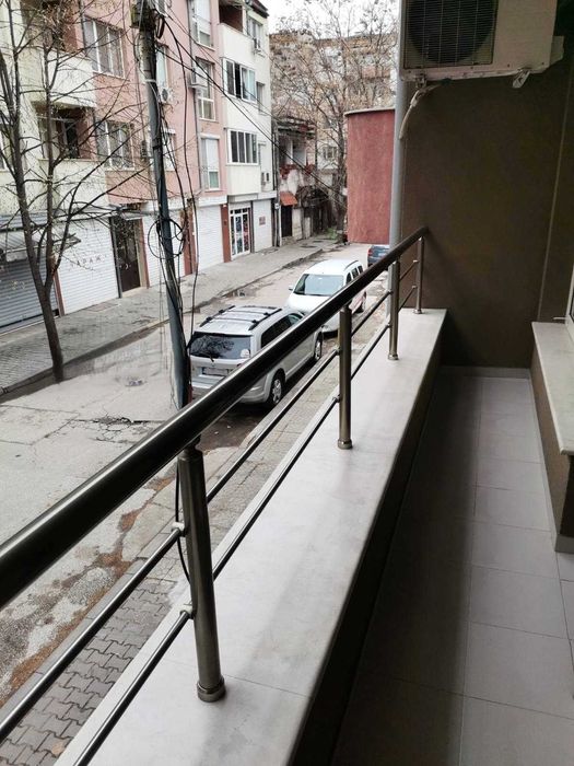 3-стаен обзаведен монолит в сърцето на Кършияка