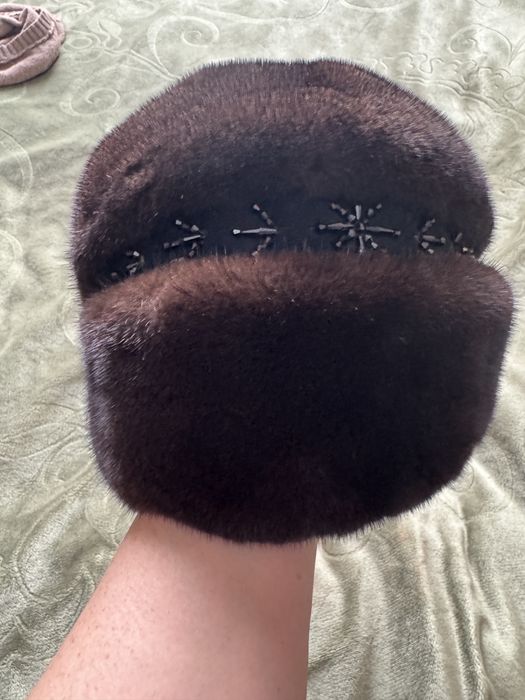 Продам норковую шапку