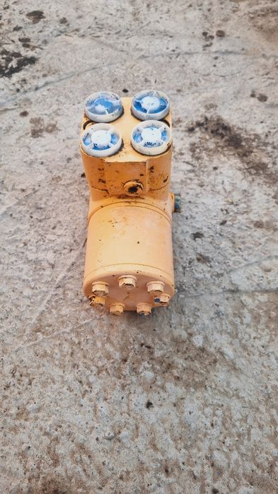 Рулевой дозатор рабочем состоянии