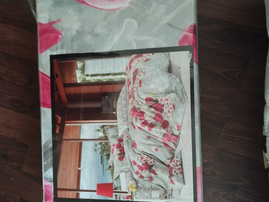 Постельное белье 2-х спальный.