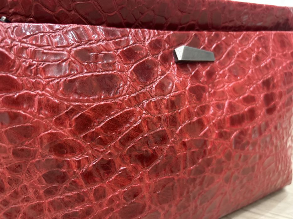 Коженая сумка новая!