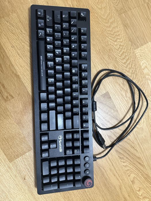 Tastatura Gaming Marvo KG917, Switch-uri albastre, Iluminare RGB