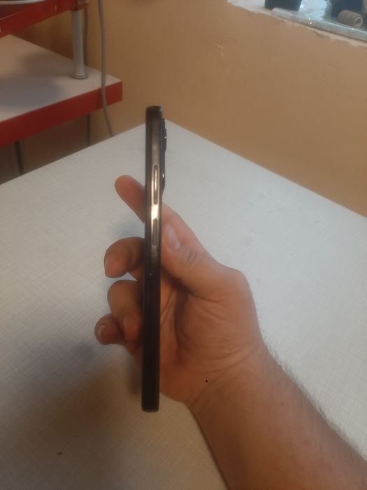 Poco X4pro 5G kafolati bilan