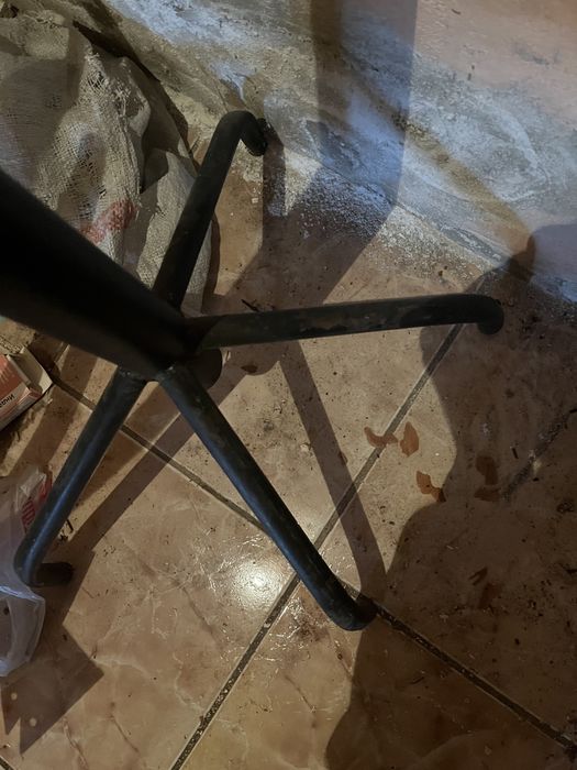 Продам вешалку для вещей