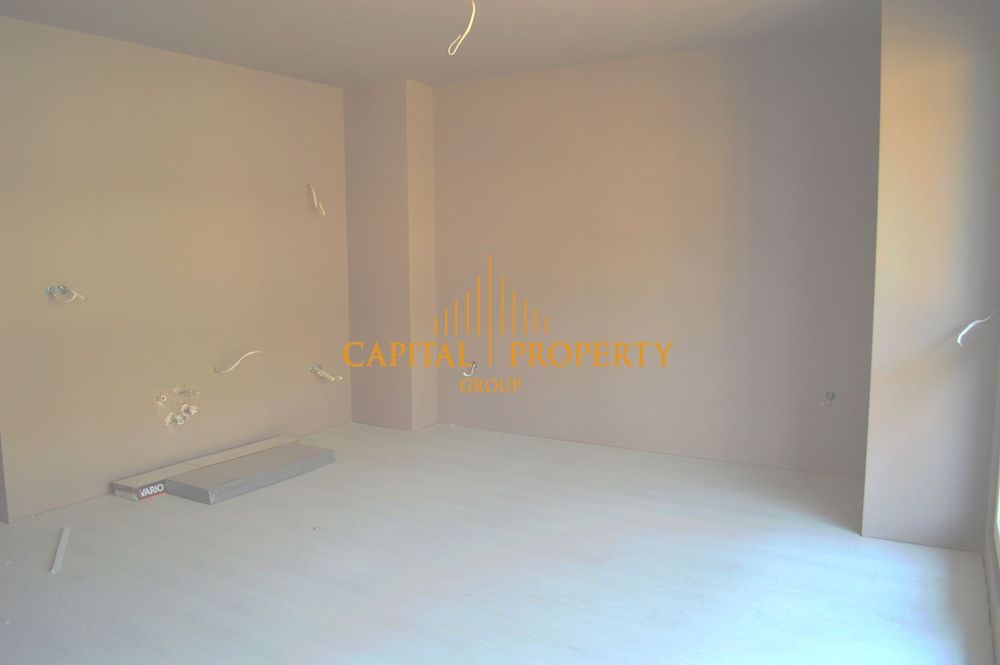 Продава се Двустаен апартамент в Варна, Аспарухово - 64 кв.м за 1532 €/кв.м - Снимка #2