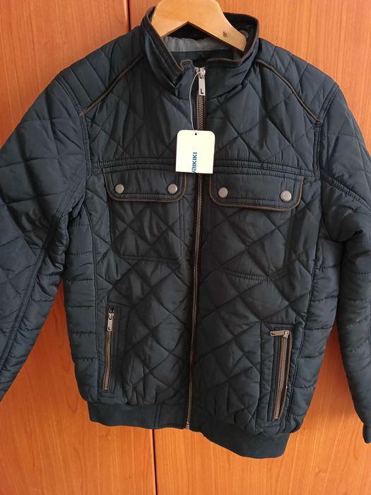 Ново демисезонно юношеско яке LC Waikiki