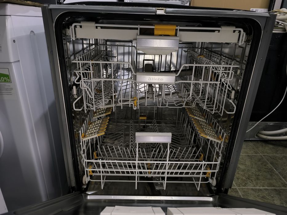 Съдомиялна Miele G 6895 SCVI XXL -K2O  отваряне с 2 почуквания