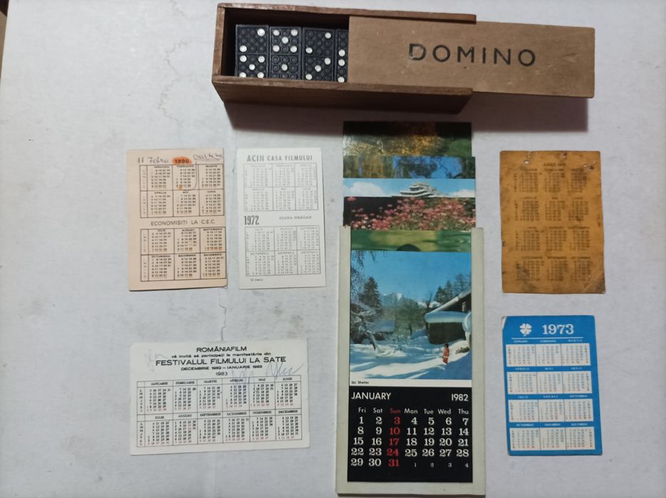 Lot calendare vechi anii '70-'80 și Joc Domino - Vederi cu actori și 3D