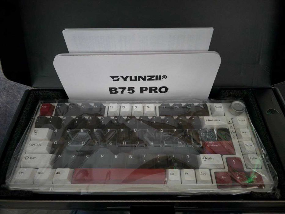 Tastatura mecanica YUNZII B75 PRO V2 75% Hot-Swap Tri-Mode, RGB
