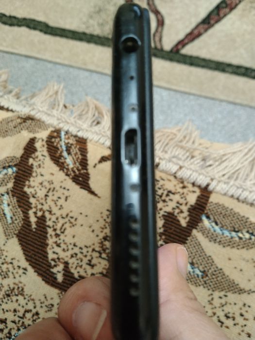 Продам сотовый телефон Vivo