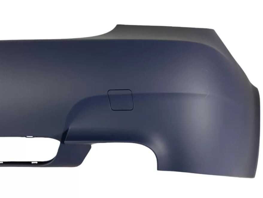 Задна М5 броня за BMW БМВ е60 седан M5 стил без отвори за парктроник