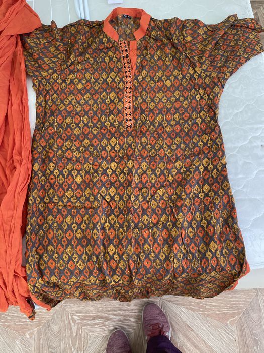 Афганское платье и сари