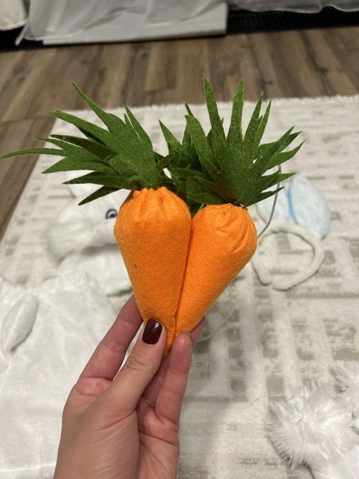 Продам новогодний костюм зайчика