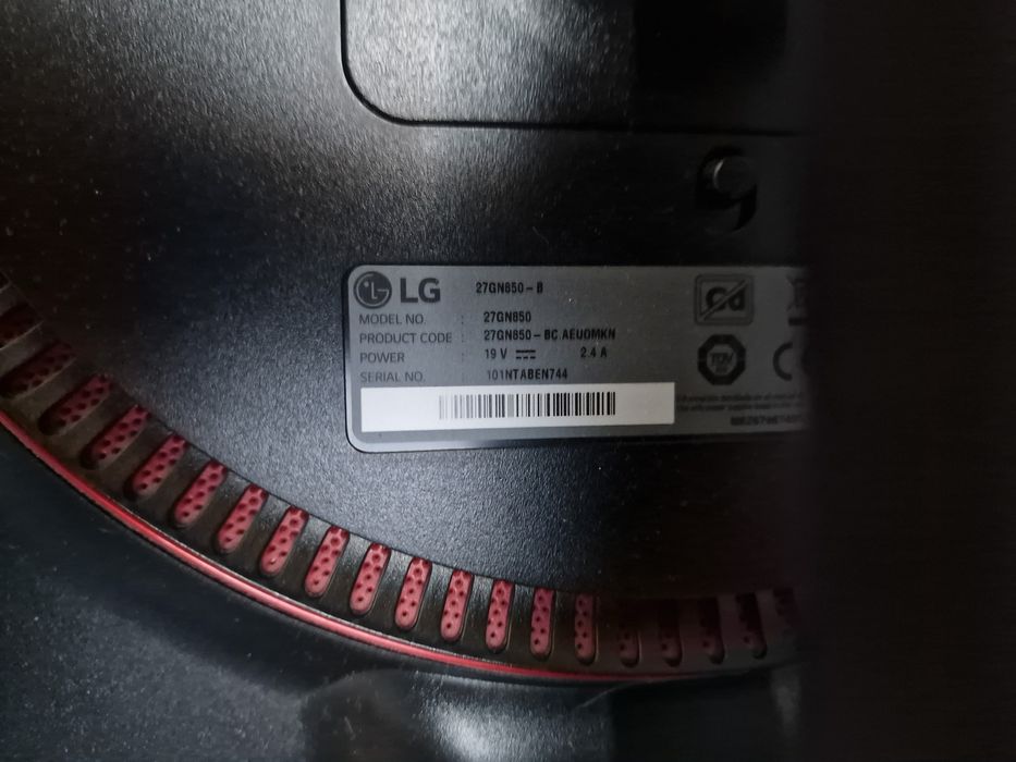 Monitor LG Ultragear 2K 144hz