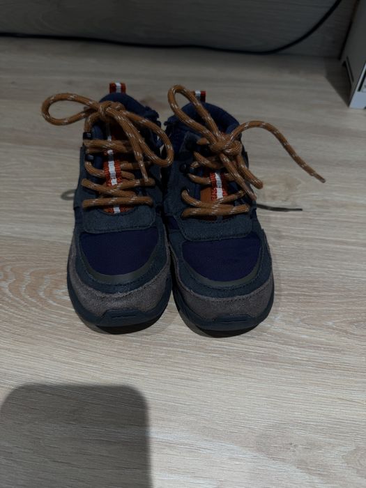Детские ботинки