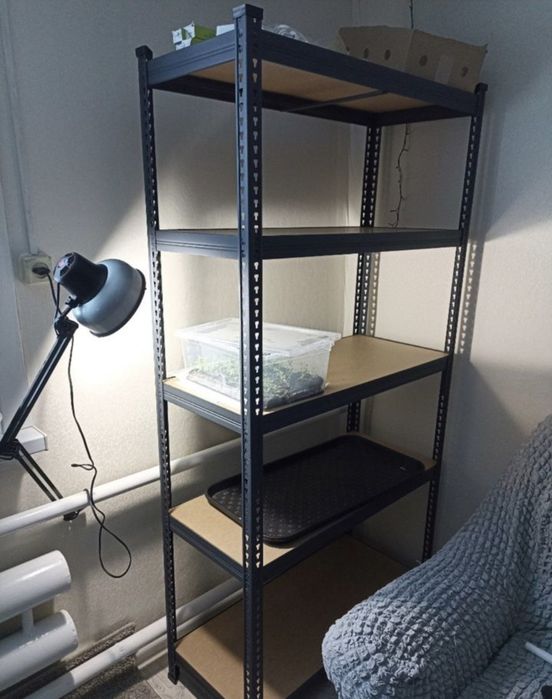 Стильные и красивые стеллажи