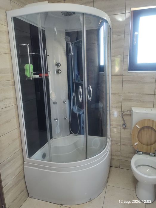 Cabina de duș cu masaj vertical
