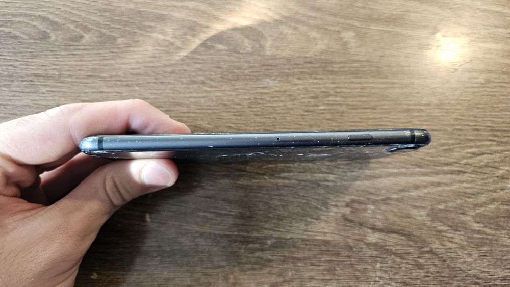 iPhone 8 plus negru 64Gb