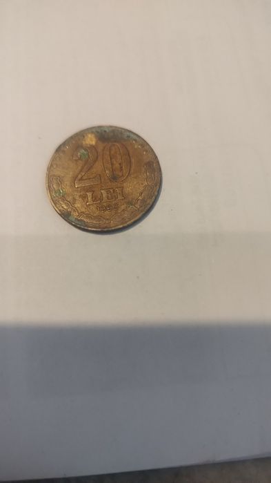 Vand monede 1 leu 1910 pret 300 leu si monede de 20 lei an 1993 cu stema Stefan cel mare pret 200 lei