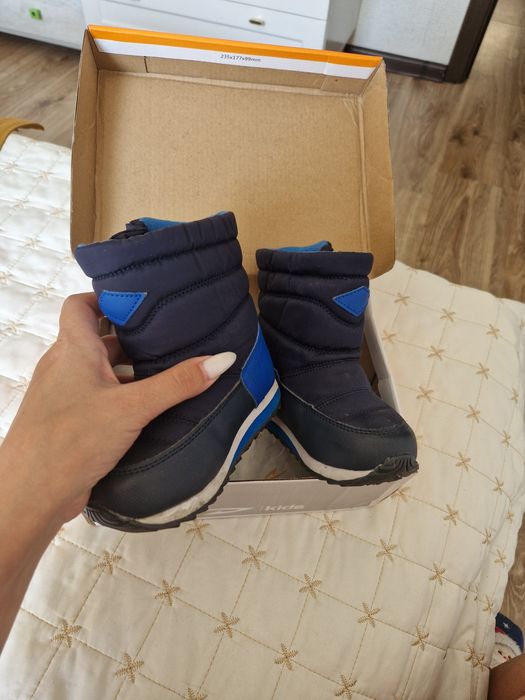 Зимние детские сапоги