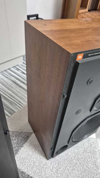Vand boxe jbl L 110 vintage.