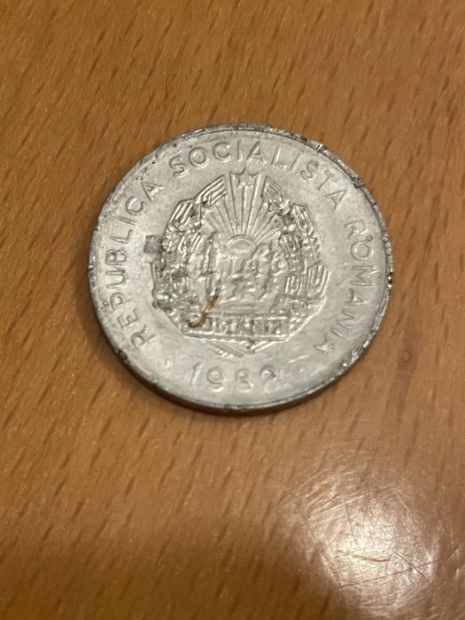 Moneda 25 bani una 1966 doua 1982