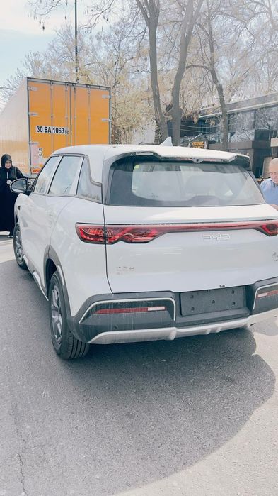 Сотилади Тошкентда таёр  2025-26 Byd Yuan Up Smart Drive 2 позиция.