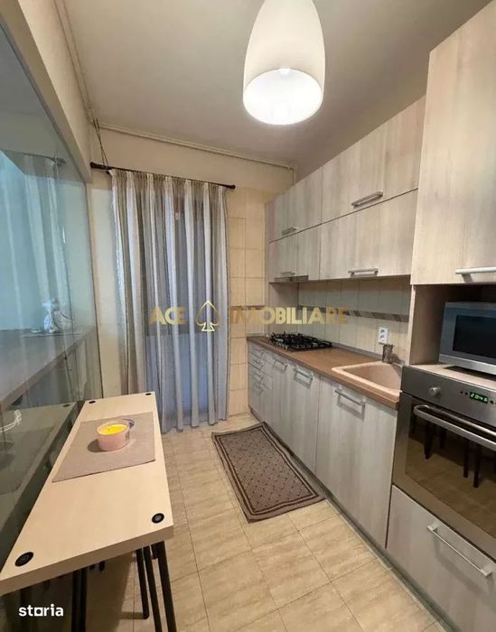 2 Camere de inchiriat | Aparatorii Patriei| Metrou| Centrala | Parcare