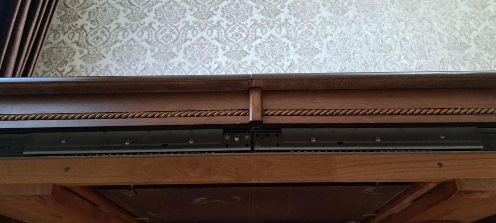 Малайзийский стол