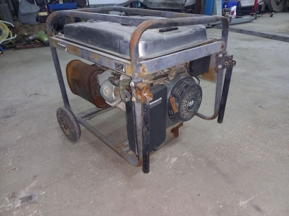 Генератор бензиновый 5 кВт