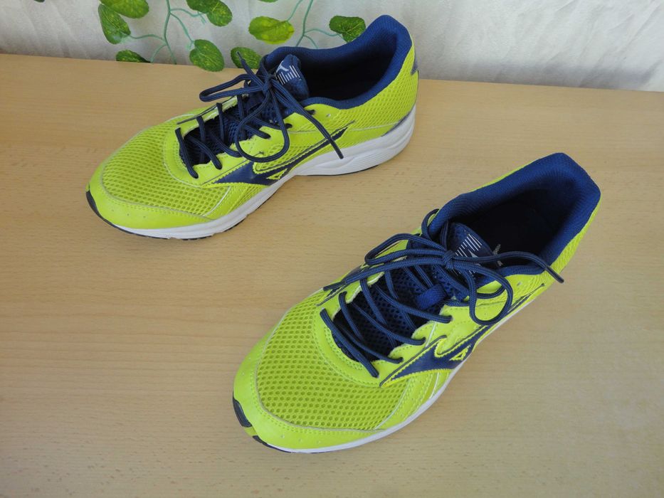 N39 Mizuno/дамски маратонки