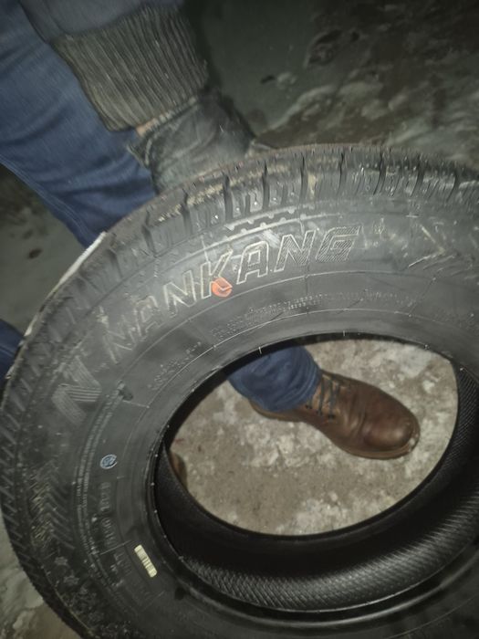 Шины для дамас новый