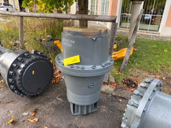 Reductor de rotire Liebherr R964 - Piese de schimb Liebherr