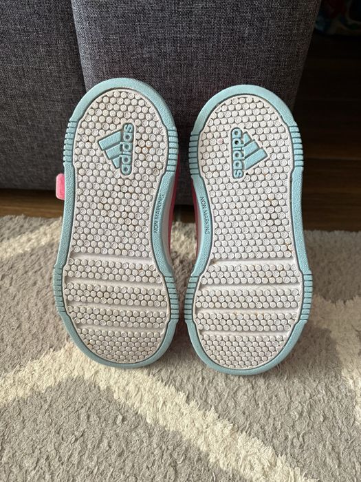 Маратонки Adidas