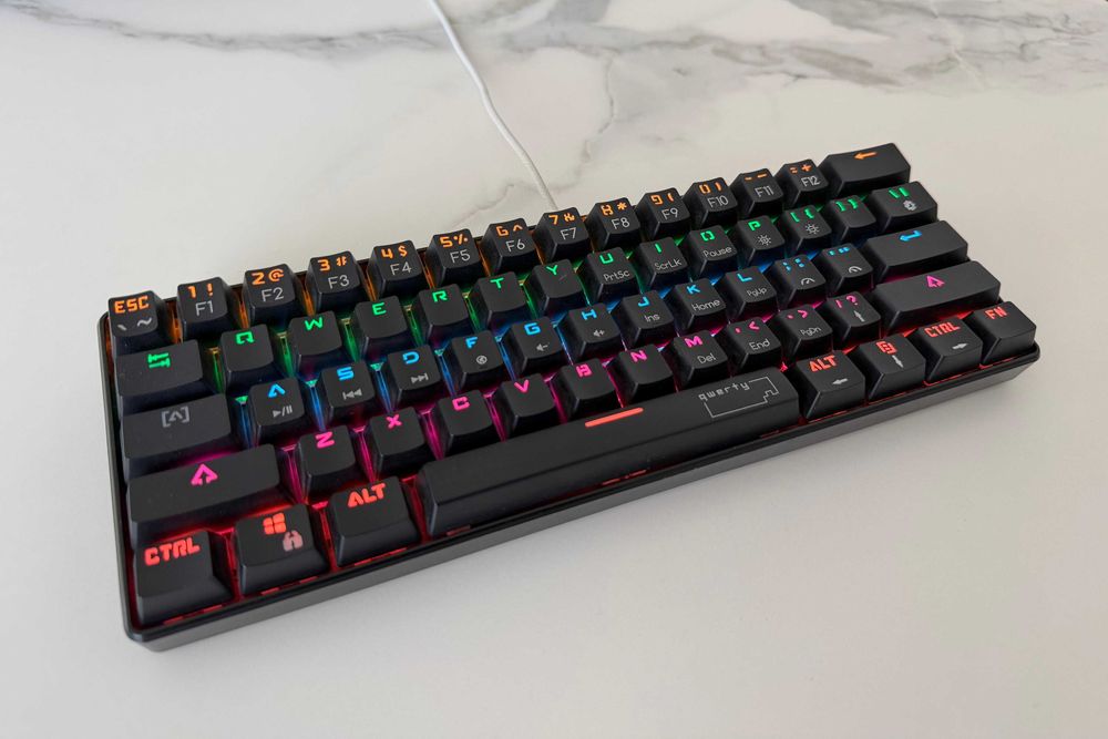 Tastatura Gaming QwertyKey Rice Black RGB Mecanica ​Red Switch
