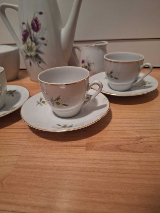 Set de portelan cesti cafea