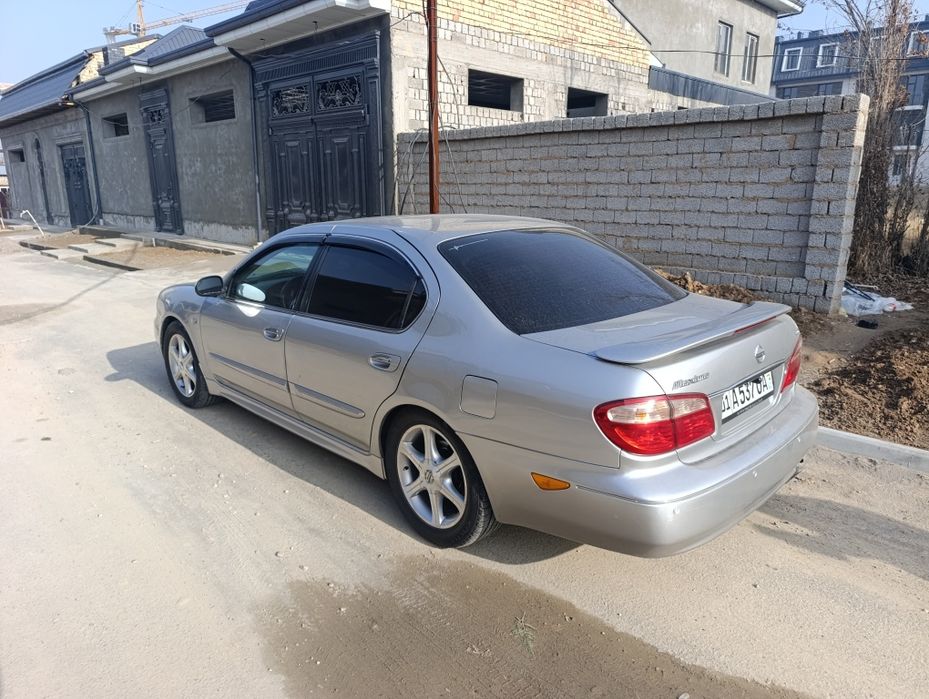 Nissan maksima A33
