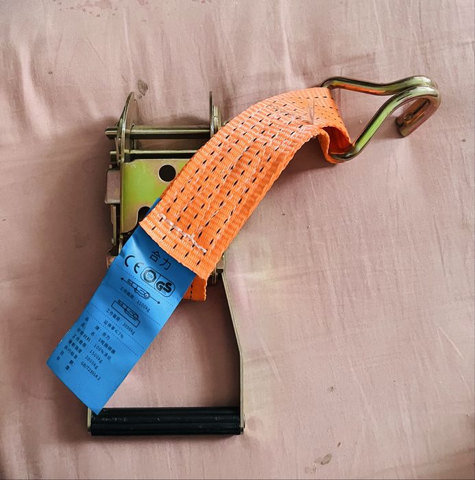 Ремень крепления груза, стяжки