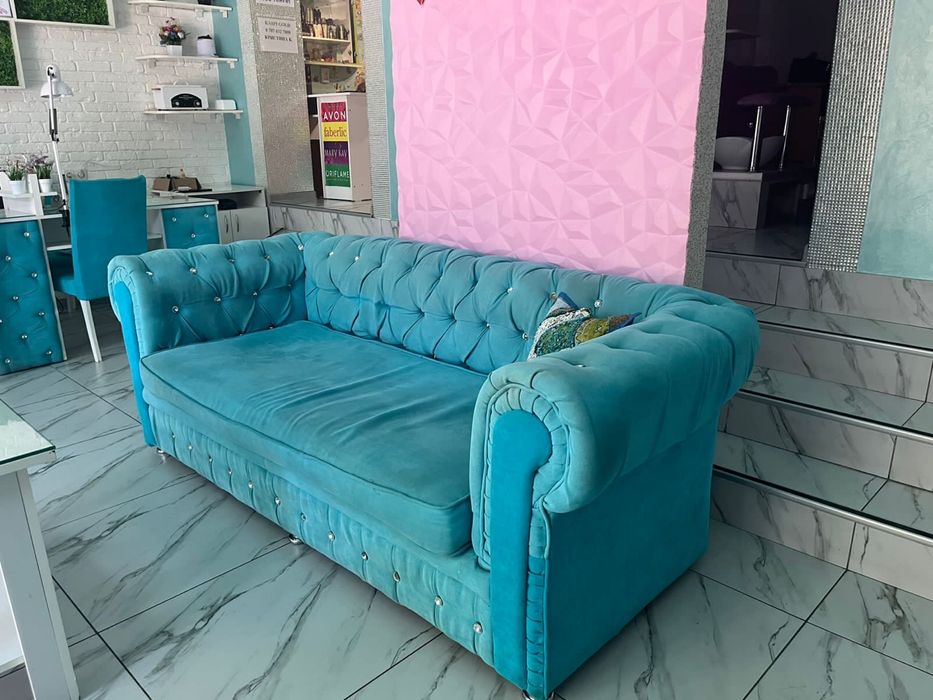 Диваны разные в офис