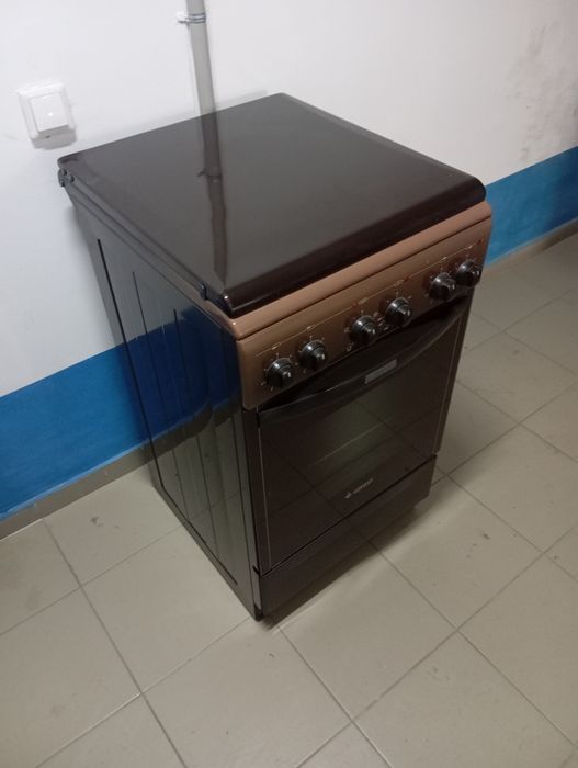 Продам электроплиту