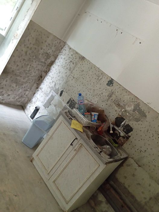 Къртене на баня, комини подпрозорец балкони, замазка, и други